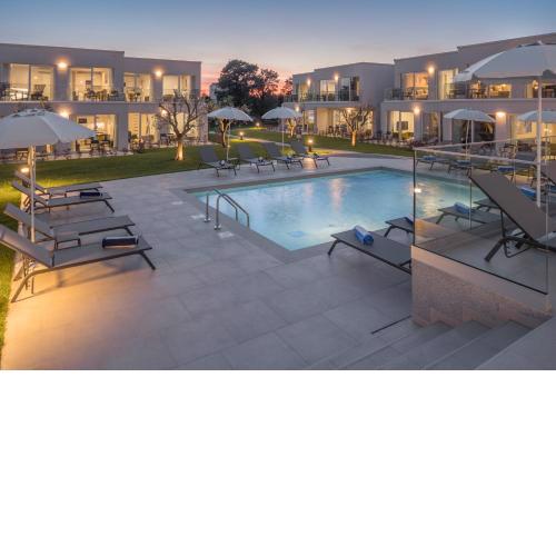 Maj Luxury Residence