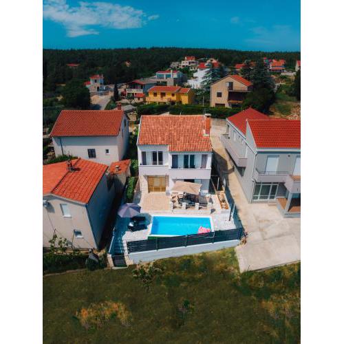 Mar-ta Holiday Home