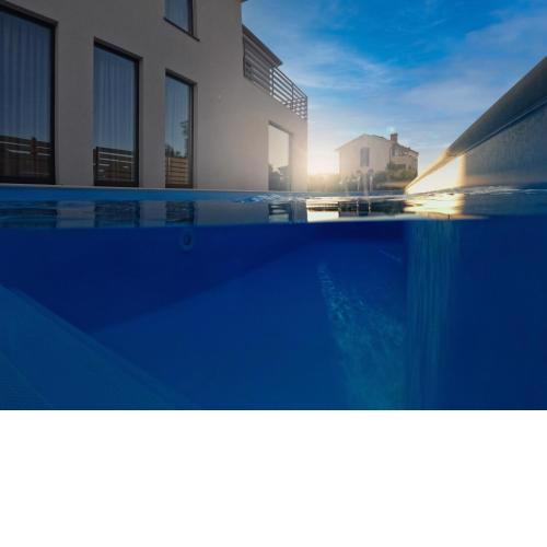 MarCante family Villa with a pool