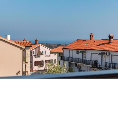 MARINA VIEW APARTMENT