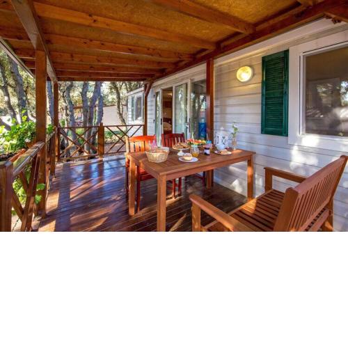 Mobile homes Rosemary in camping Strasko Novalja