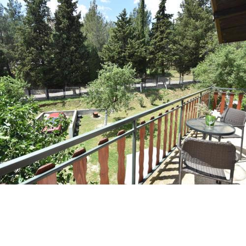Modern Apartment in Knin with Garden