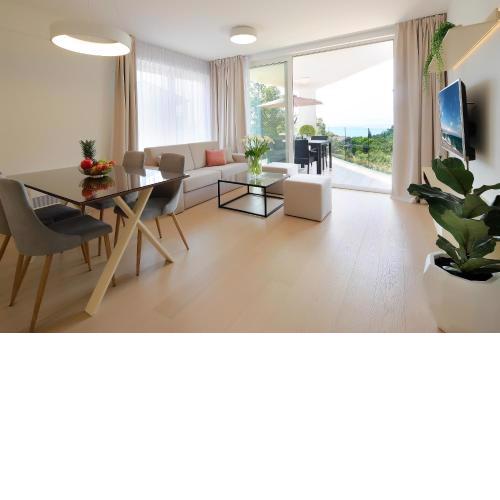 Modern apartment near the sea