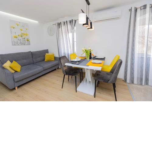 Modern cozy apartment Bonnie in center of Split.