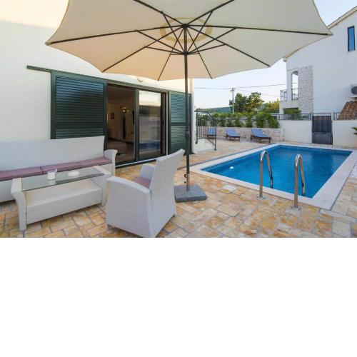 Modern, Stone Villa Castello Coza II with pool