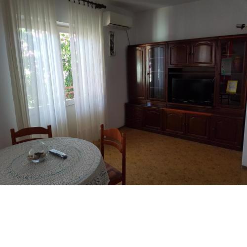 Mravak Apartments