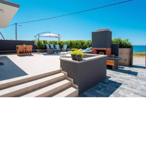MY DALMATIA - Beach house Festini with private jacuzzi & sea view