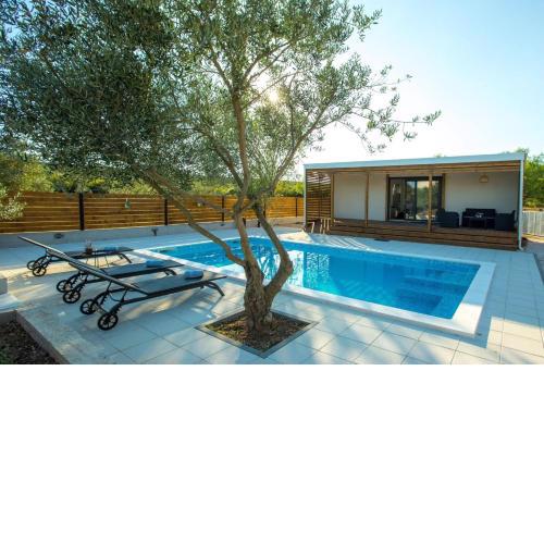 MY DALMATIA - Holiday home Relax with private pool