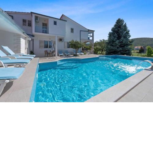 MY DALMATIA - Sport and Spa villa Neoric with private pool