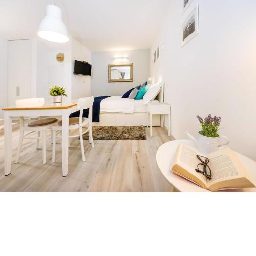 Navis Luxury Apartments
