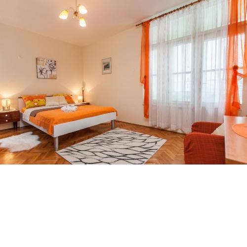 Nena City Center Apartment