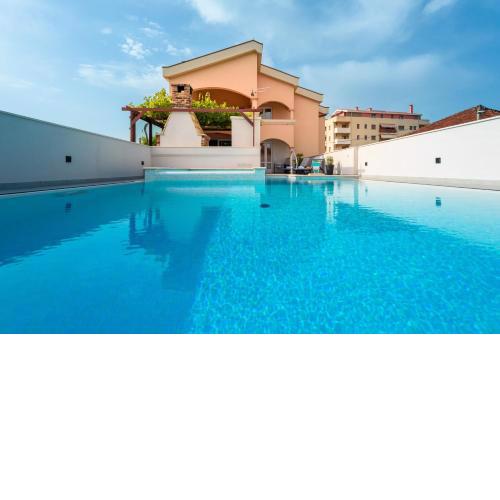 Neretva Valley Apartments - Heated Pool