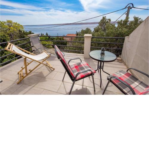 Nice Apartment In Baric Draga With Wifi
