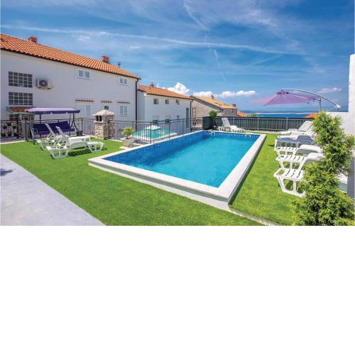 Nice Apartment In Crikvenica With Wifi