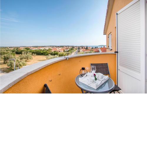 Nice Apartment In Fazana With Wifi