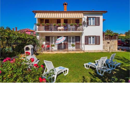 Nice Apartment In Kapelica With Kitchen