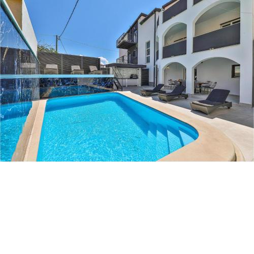 Nice Apartment In Kastel Gomilica With Kitchen