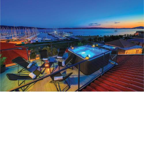 Nice Apartment In Kastel Gomilica With Wifi