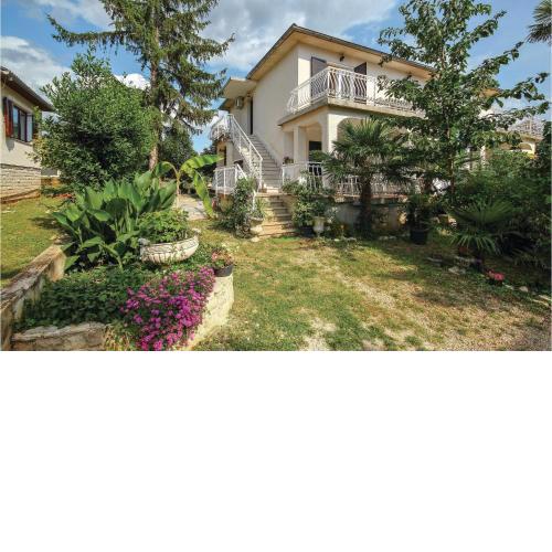 Nice Apartment In Lovrecica With Wifi