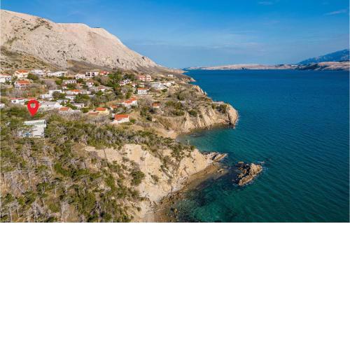 Nice Apartment In Novalja With Kitchen
