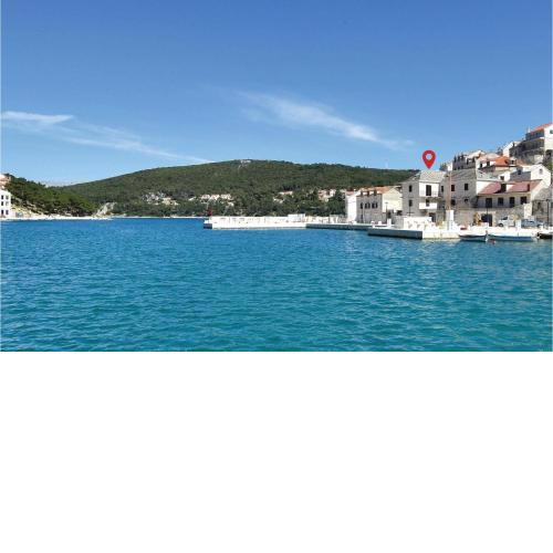 Nice Apartment In Pucisca With Wifi