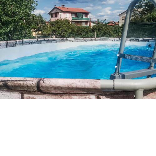 Nice Apartment In Viskovo With Wifi