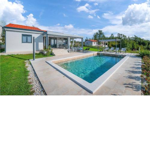 Nice Home In Barban With House A Panoramic View