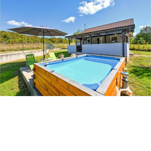 Nice Home In Bratina With Wifi