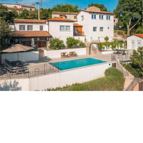 Nice Home In Buzet With Sauna