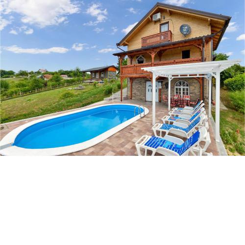Nice Home In Donja Zelina