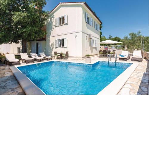Nice Home In Drenje With 4 Bedrooms, Wifi And Outdoor Swimming Pool