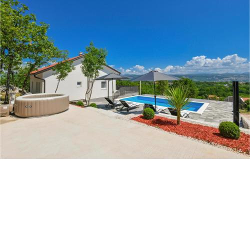 Nice Home In Drum With Jacuzzi