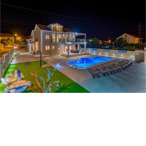Nice Home In Dubrava Kod Sibenika