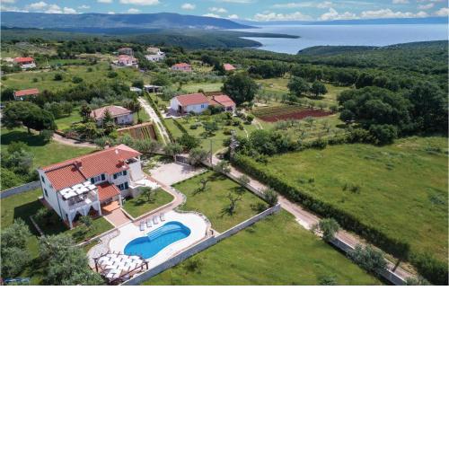 Nice Home In Krnica With Kitchen