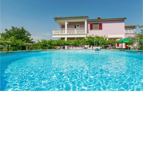 Nice Home In Labin With Wifi