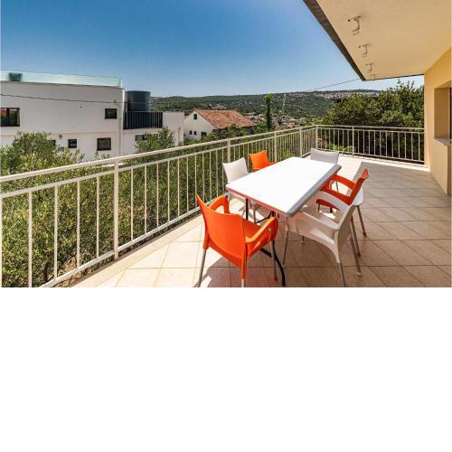 Nice Home In Marina With Wifi