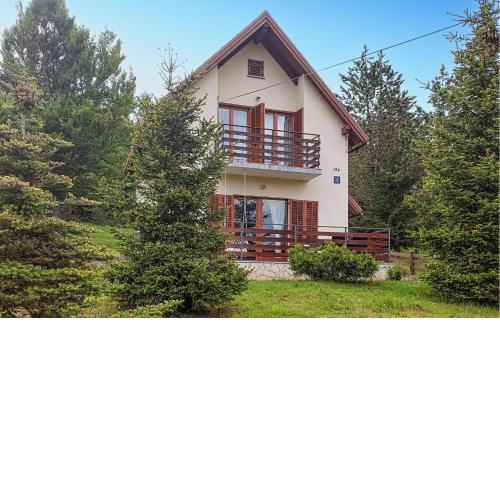 Nice Home In Ravna Gora With Wifi
