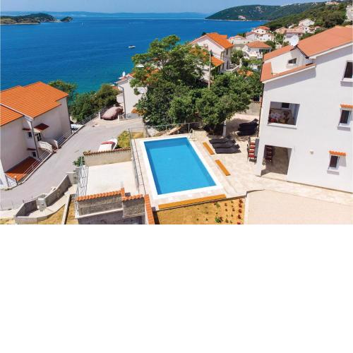 Nice Home In Supertarska Draga With Wifi
