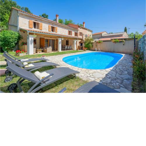 Nice Home In Zminj With Wifi