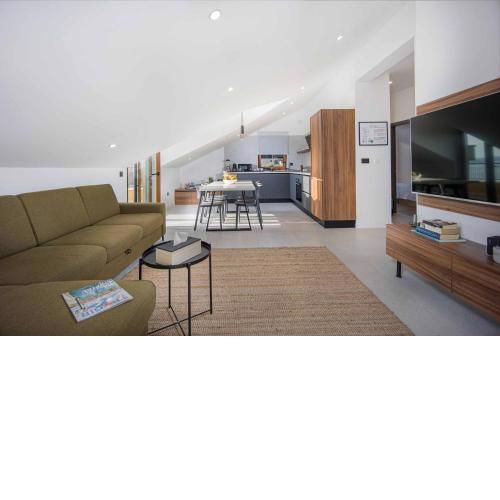 Oleander Urban Suites, high-speed internet, beach at 250, PET friendly