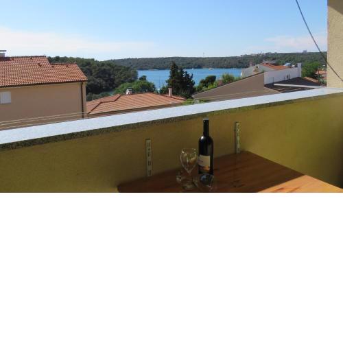 Outdoor apartment Lina