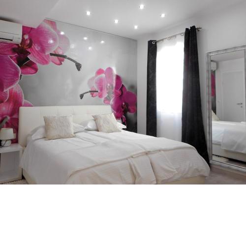 Palladium City Center Apartments