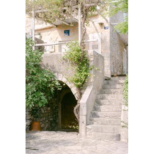 PAVI APARTMENTS Romantic Stone House K13