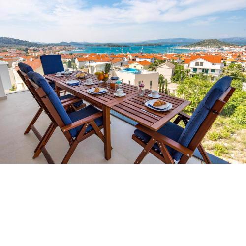 Penthouse SeaByMe with 2 Terraces