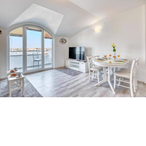 Penthouse Zola with private parking