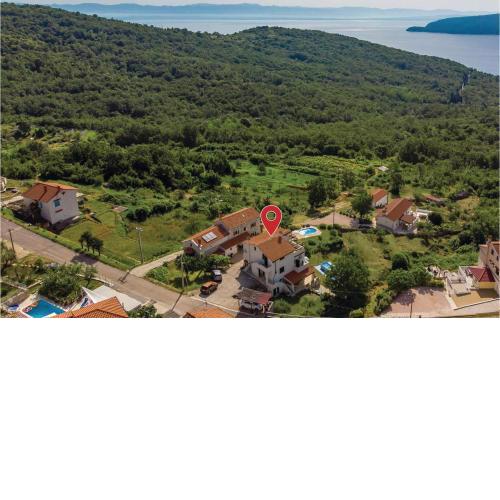 Pet Friendly Home In Brsec With Wifi