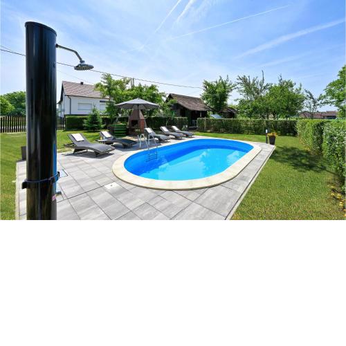 Pet Friendly Home In Gudovac