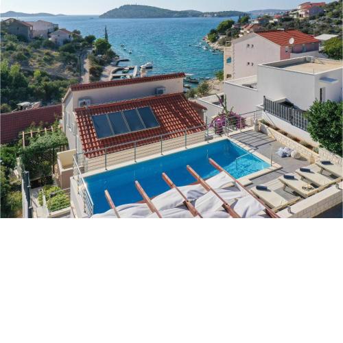 Pet Friendly Home In Kalebova Luka With Sauna