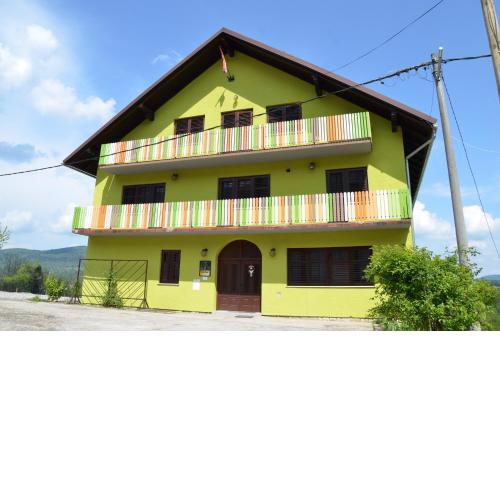 Planinarski dom "Kamačnik"