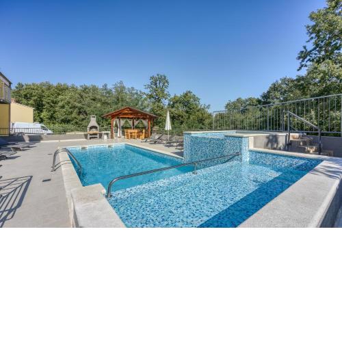 Pool House Klarina - Happy Rentals